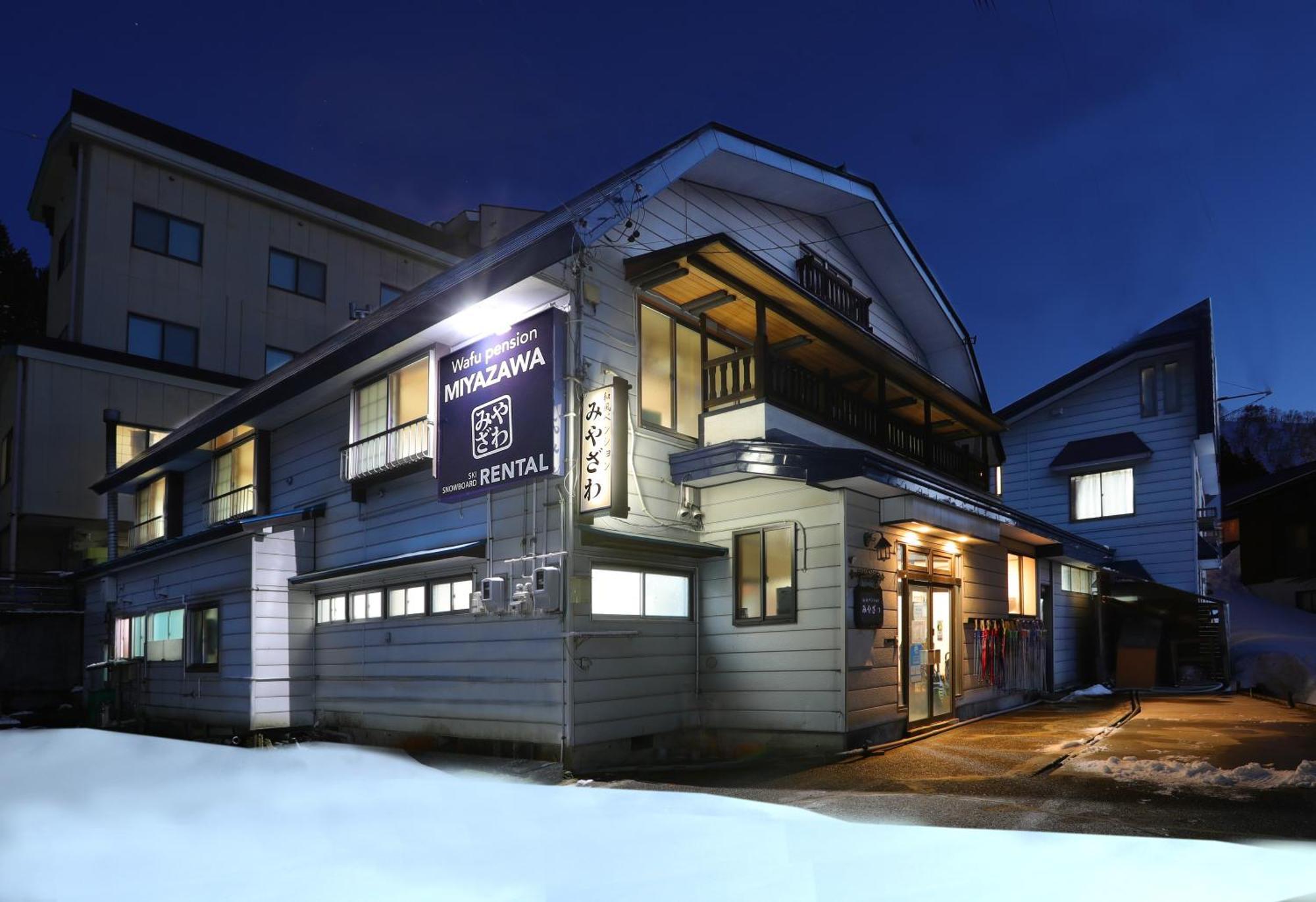Nozawaonsen Guest House Miyazawa Екстер'єр фото