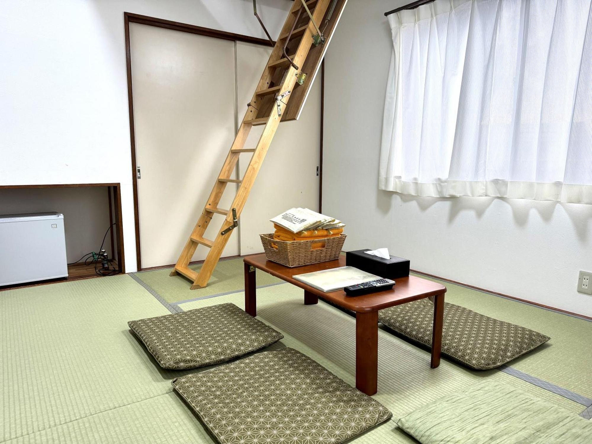 Nozawaonsen Guest House Miyazawa Екстер'єр фото